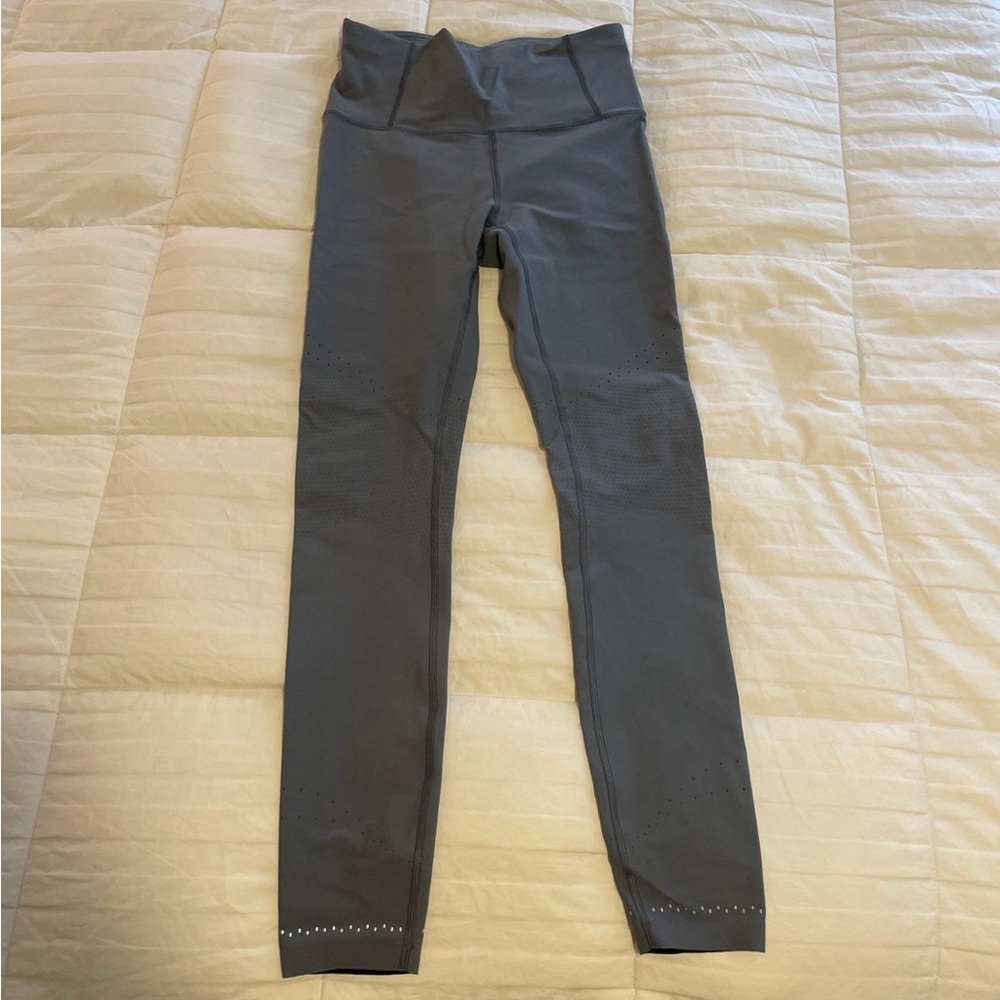 Lululemon gray SenseKnit high rise running tights leggings 8